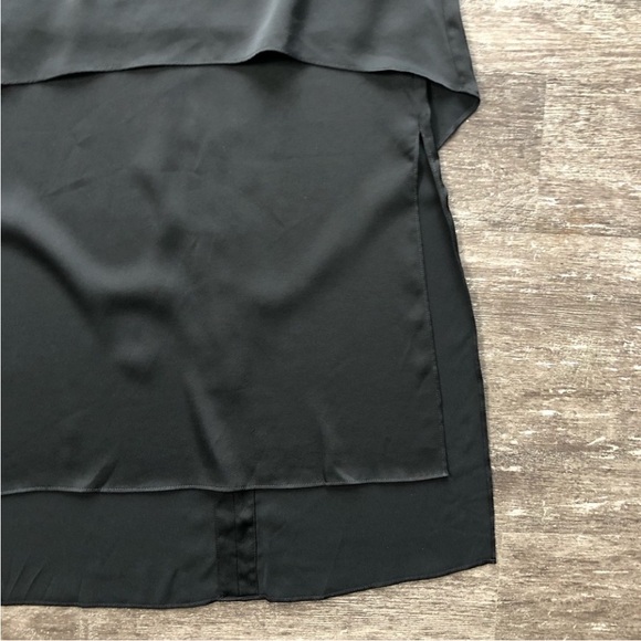 BCBGMaxAzaria black silky Tunic, EUC - Picture 7 of 7